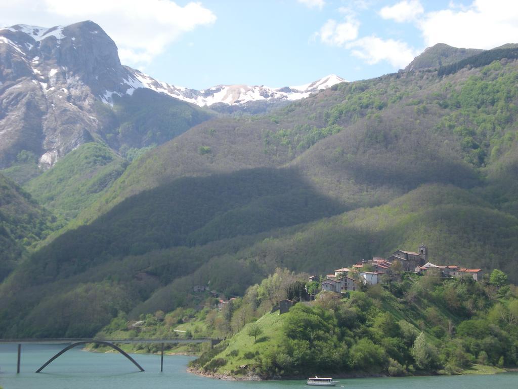 Agriturismo Braccicorti Otel Pieve Fosciana Dış mekan fotoğraf