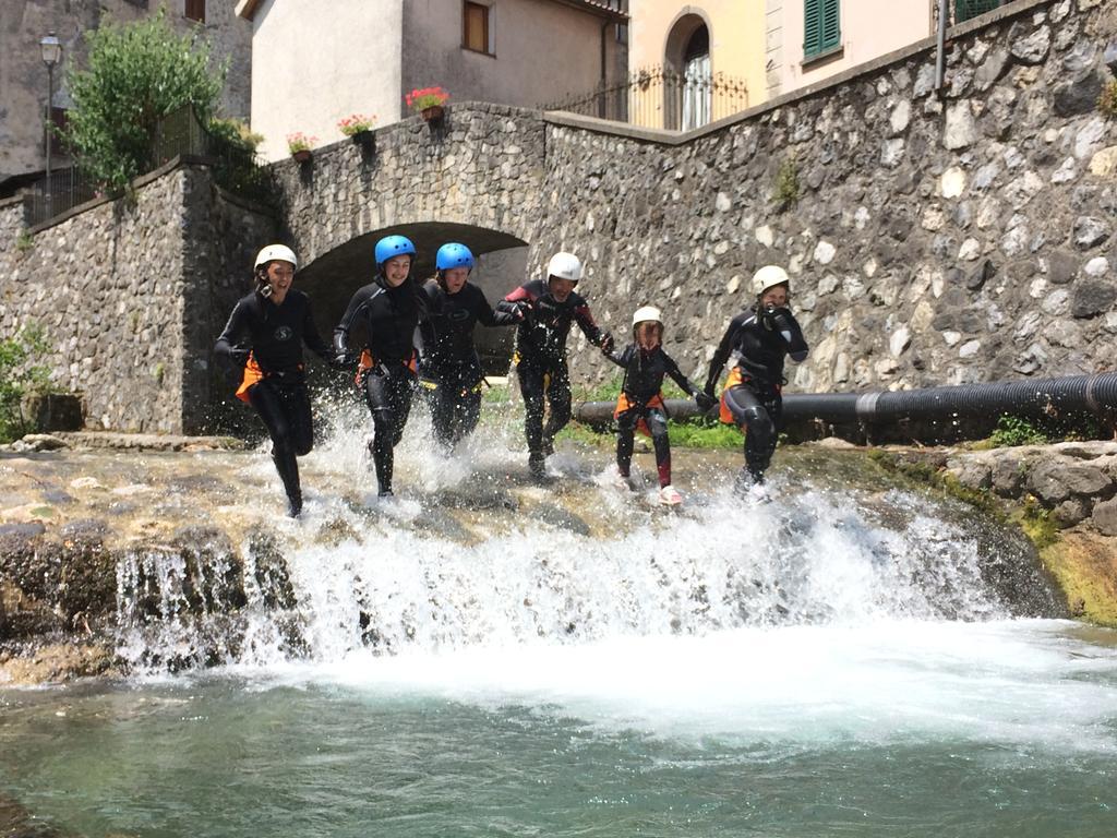 Agriturismo Braccicorti Otel Pieve Fosciana Dış mekan fotoğraf